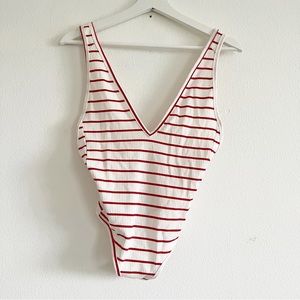 NWT Sorrvar G Nabel Bodysuit Red White Rib V Neck S Pull-on Sleeveless